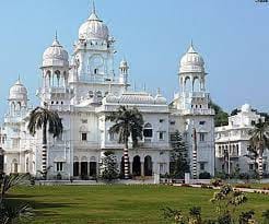 Former IITk Director, ex-KGMU V-C conferred honorary doctorate KGMU
