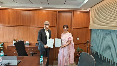 IIM Bodh Gaya joins hands with Fortis Healthcare to strengthen healthcare management education IIM brand,