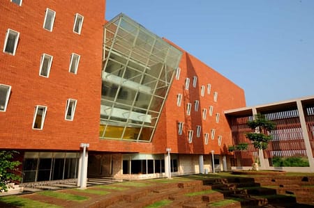 IMI Bhubaneswar PGDM Admission 2024. Fees and Placements IMI Admission 2023