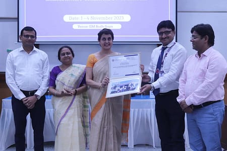 11-month Executive Programme in PPM for Gazetted Officers of Bihar completed at IIM Bodh Gaya Public Policy and Management (2)