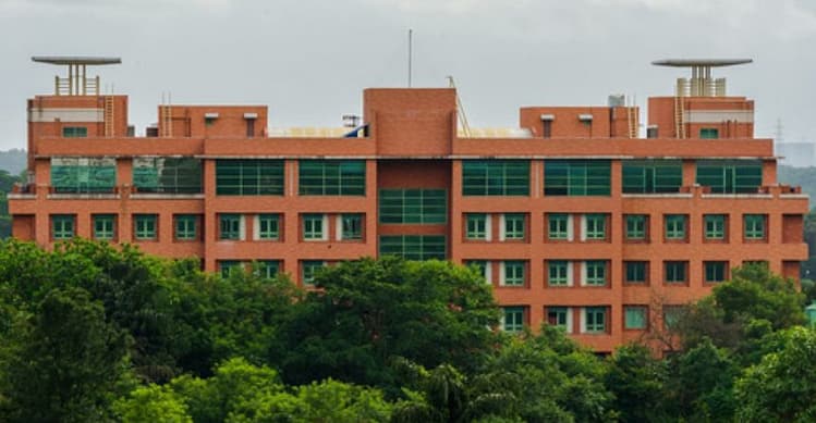 Top MBA Colleges for Operations Management in India